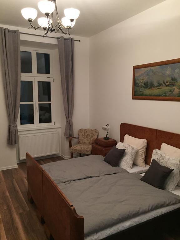 Apartments Corso Зноймо Екстер'єр фото