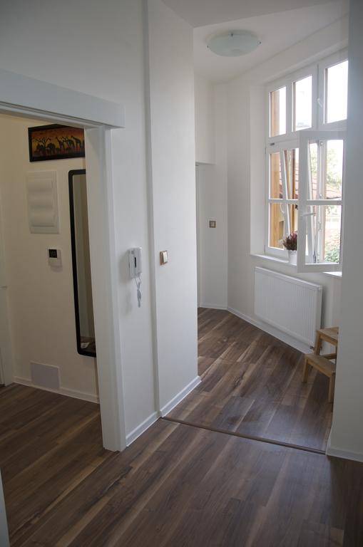 Apartments Corso Зноймо Екстер'єр фото